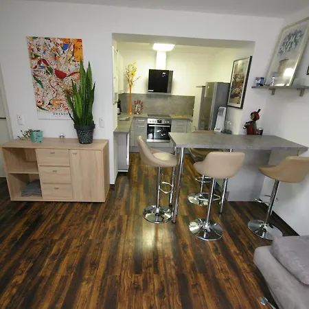 Ferienwohnung * Dresden