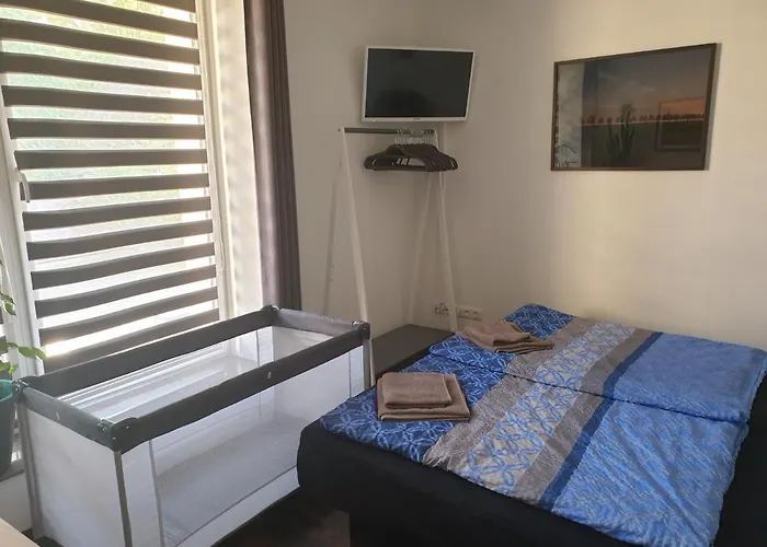 Ferienwohnung Апартаменты *